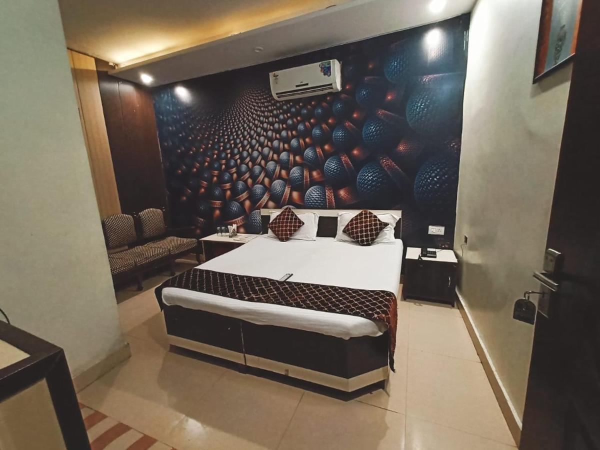 Hotel Mehak Kapurthala Town Exterior photo